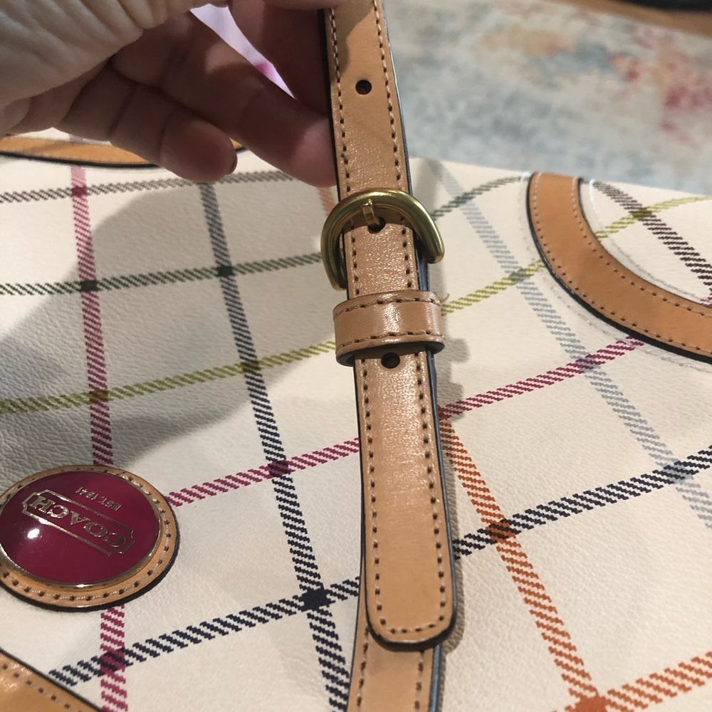 Coach Factory Peyton diagonal tattersall plaid shoulder crossbody zipper close - Picture 10 of 15